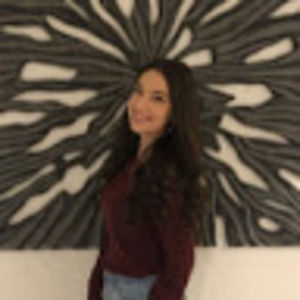 Meet your Posher, Vanessa